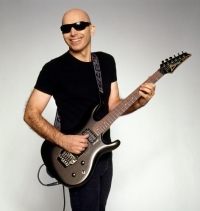 Joe Satriani